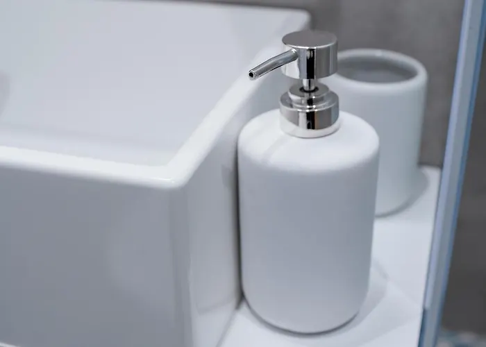 затишок біля площі Leópolis