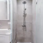затишок біля площі